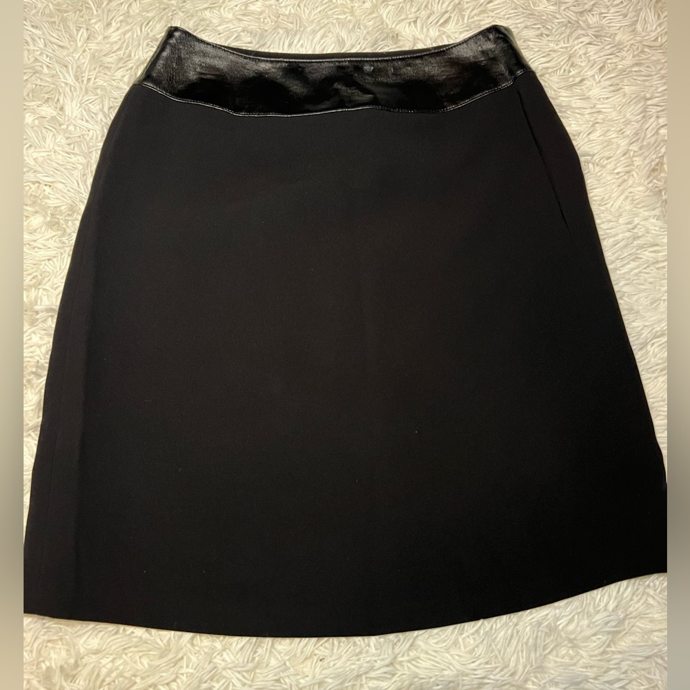 Le Suit skirt size 4 petite